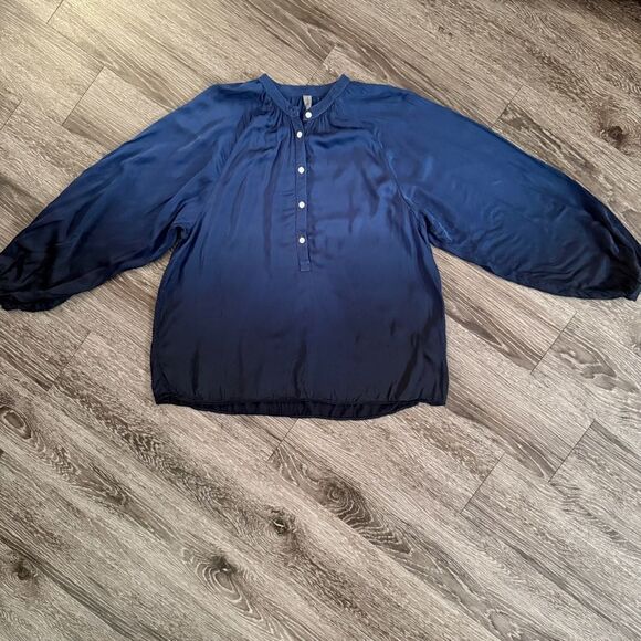 Raquel Allegra Navy Ombré Blouse - Picture 1 of 9